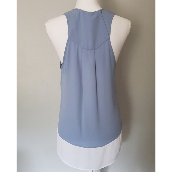 BCBG MaxAzria Top Size XS - Picture 2 of 7